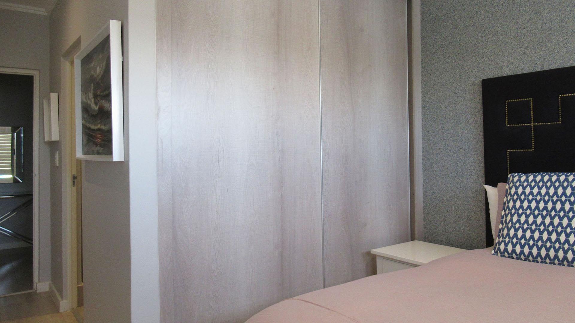 Bed Room 1 - 15 square meters of property in Morningside