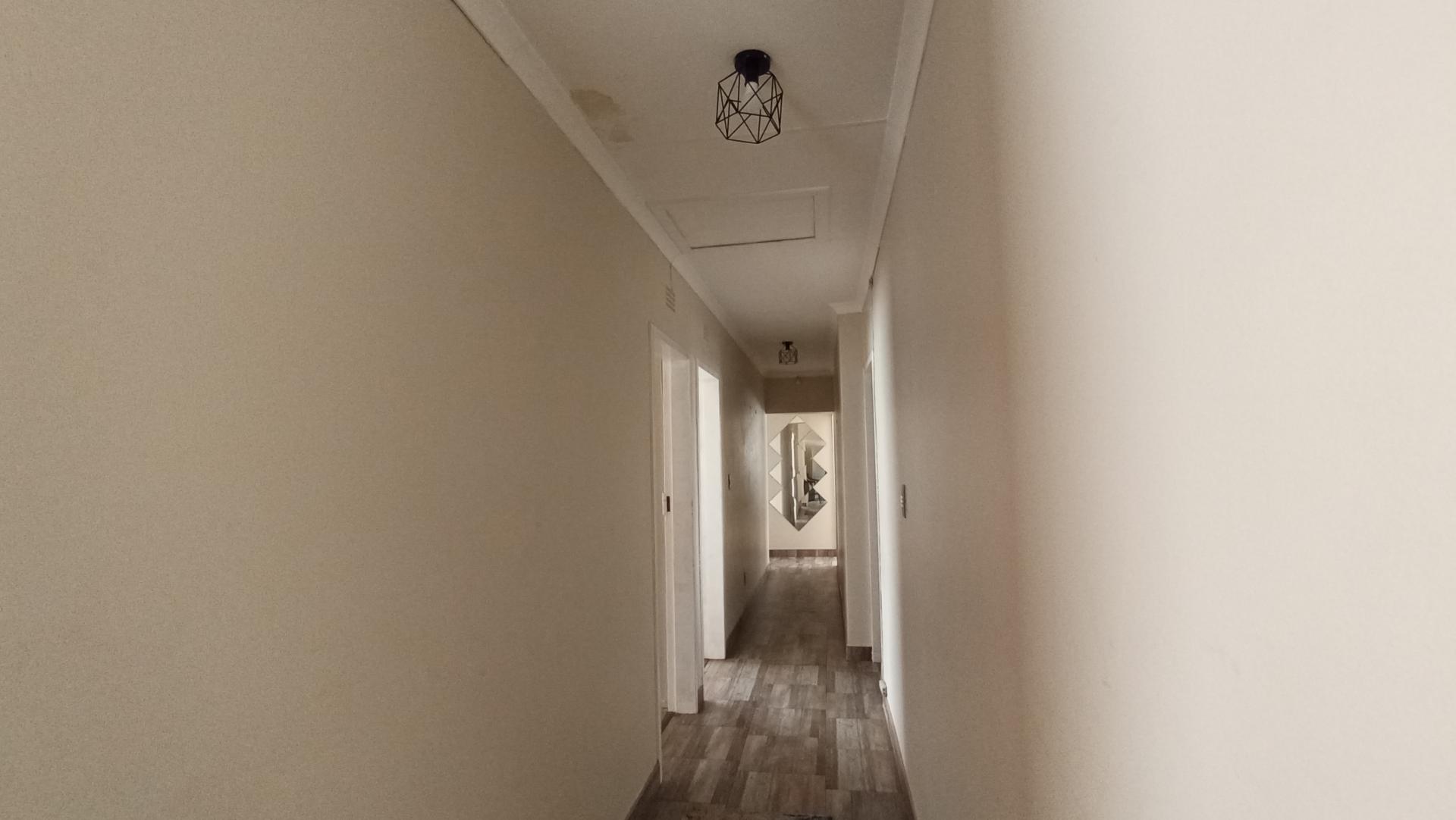 Spaces - 10 square meters of property in Witpoortjie