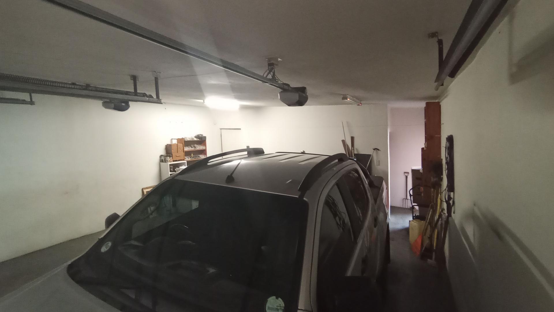Garage - 53 square meters of property in Erasmuskloof