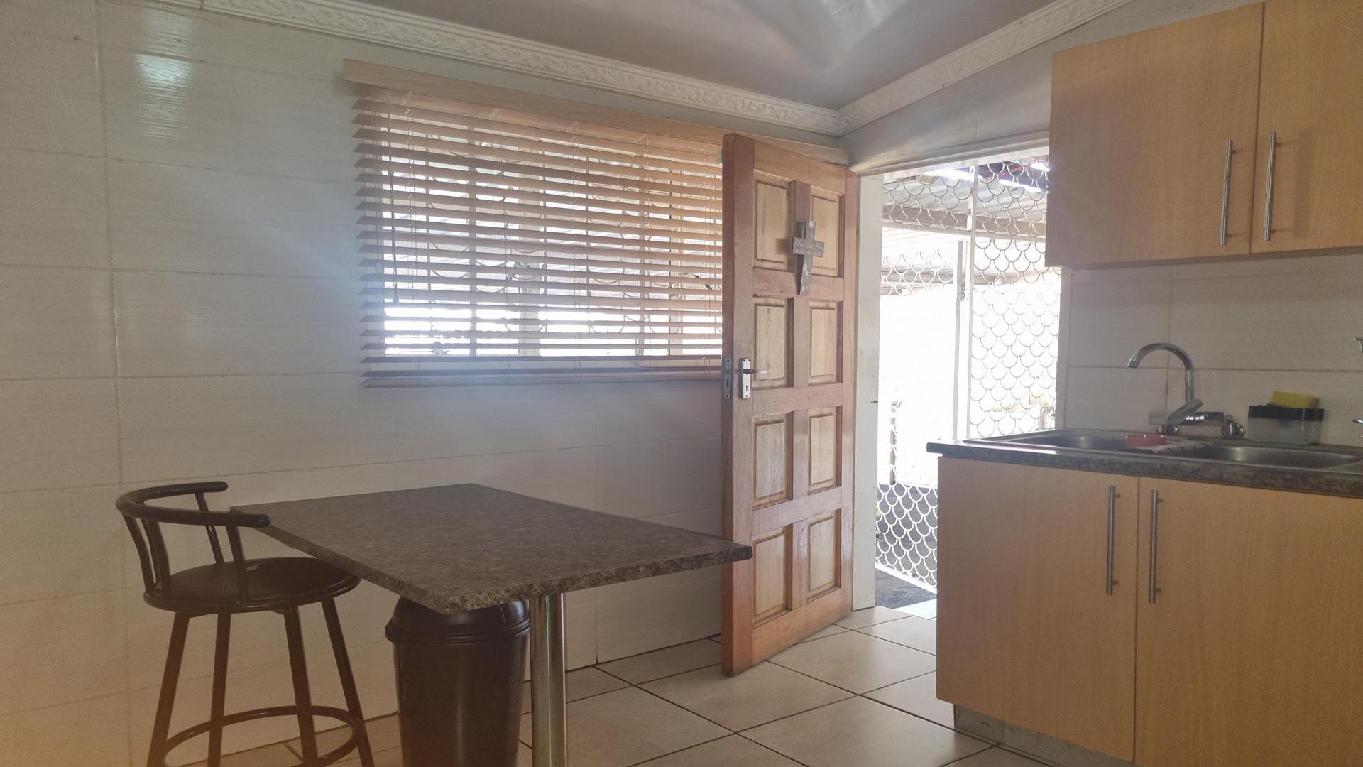 Kitchen of property in Bombay Heights