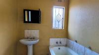 Bathroom 1 - 6 square meters of property in Birch Acres