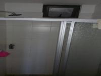 Bathroom 1 - 4 square meters of property in Zonnebloem