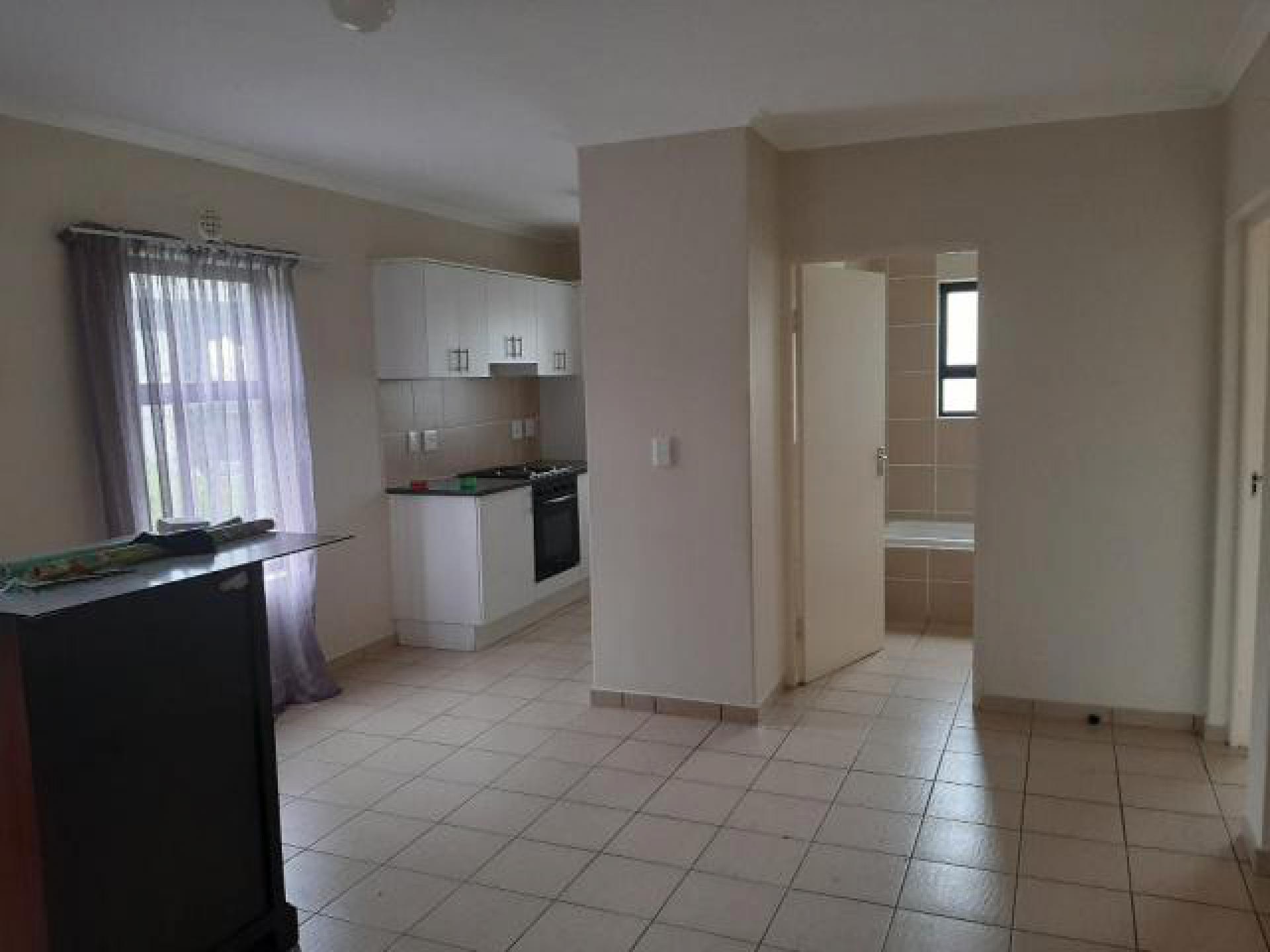 Lounges of property in Parklands