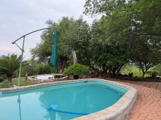 4 Bedroom House for Sale For Sale in Hoedspruit - MR641619