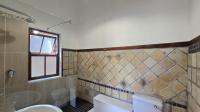 Bathroom 1 of property in Swellendam
