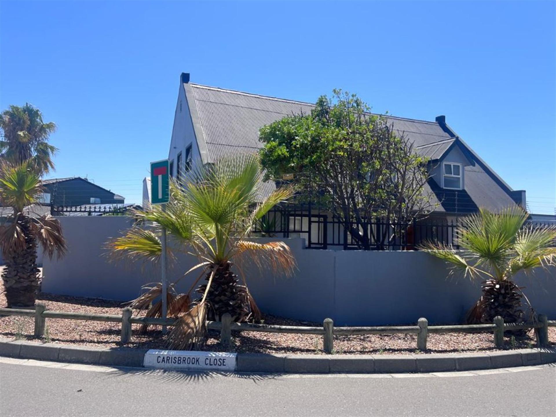 Front View of property in West Beach