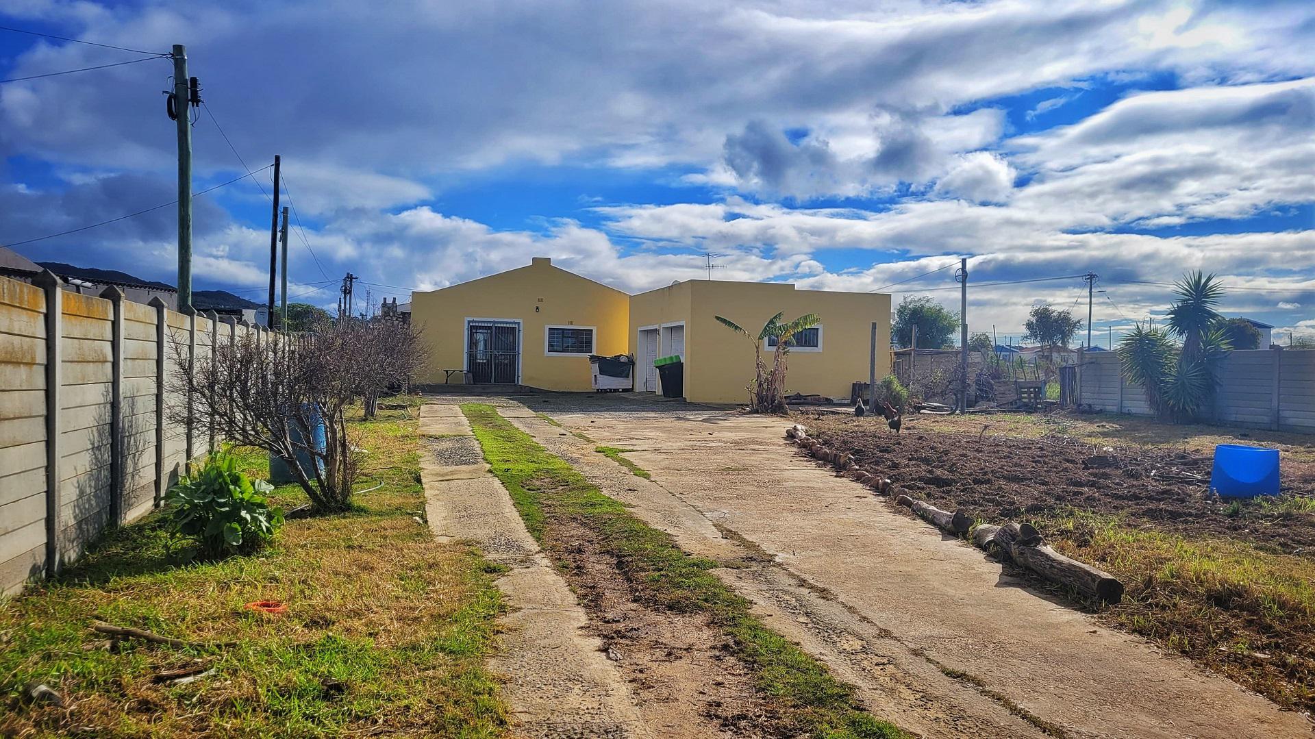 Front View of property in Bredasdorp