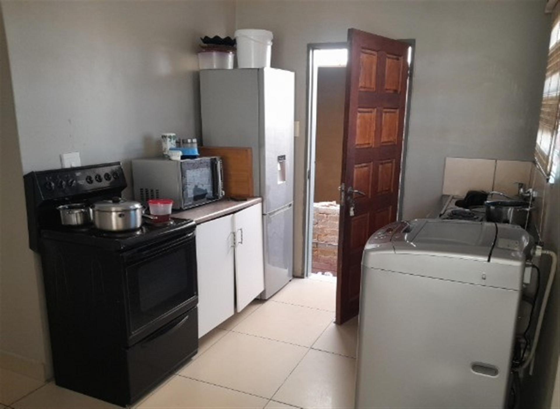 Kitchen of property in Witpoortjie