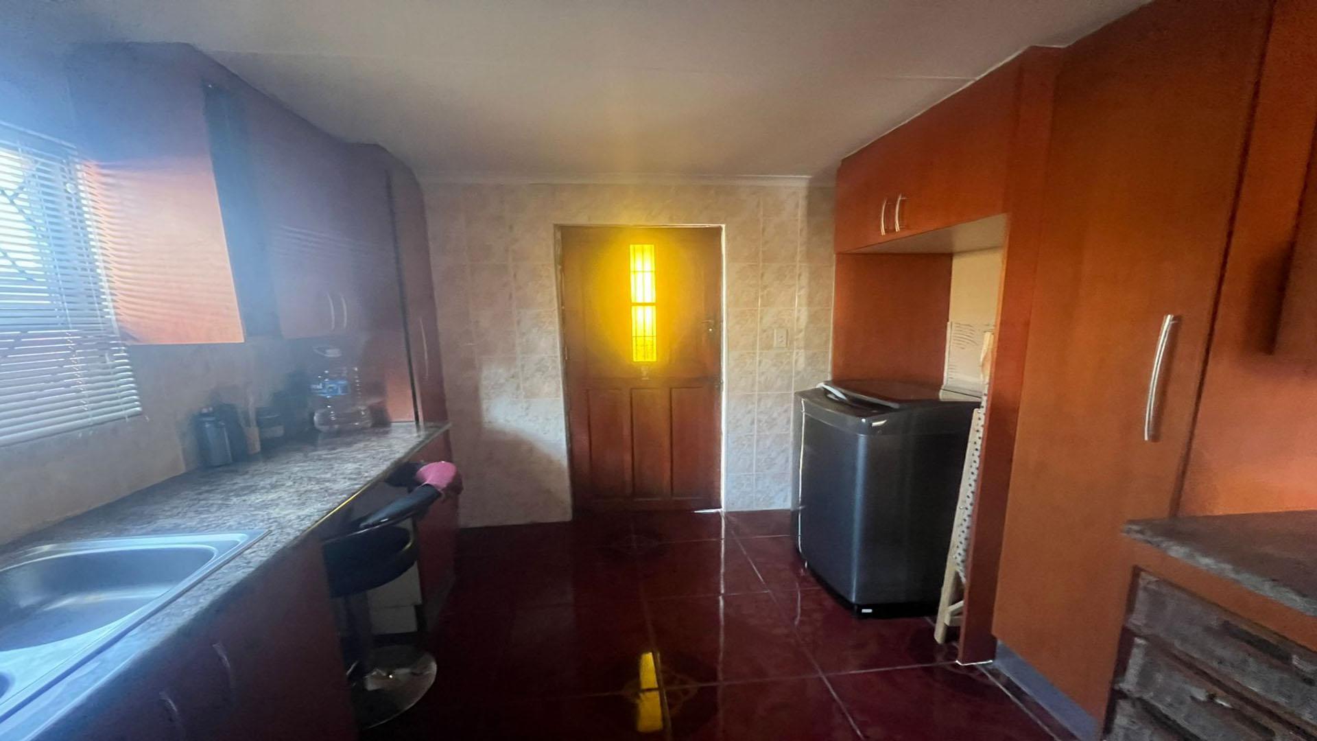 Kitchen of property in Wells Estate