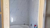 Bathroom 1 of property in Glen Ridge (Gauteng - West)