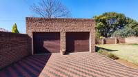Garage - 42 square meters of property in Meyerton