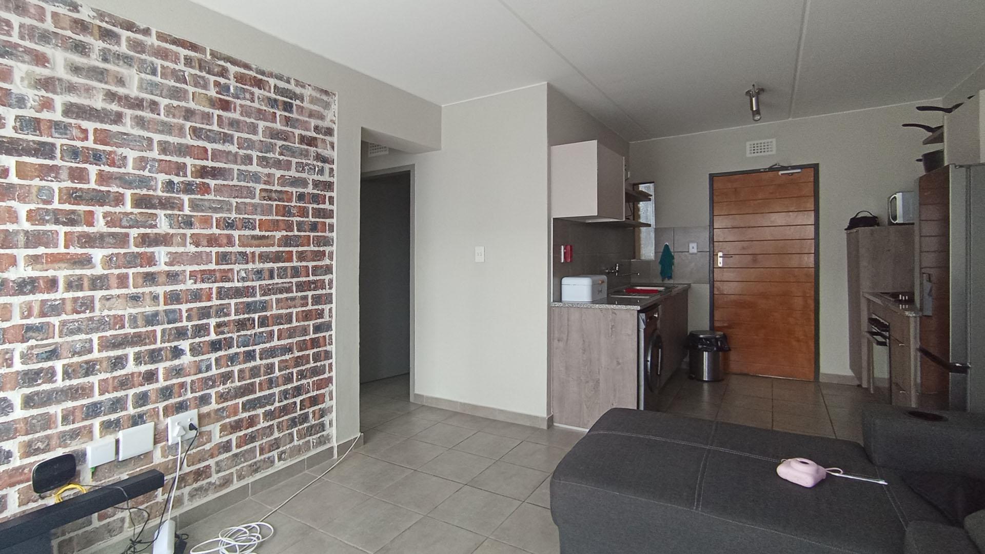 Lounges - 12 square meters of property in Wolmer