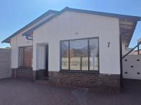 3 Bedroom 2 Bathroom House for Sale for sale in Verwoerdpark