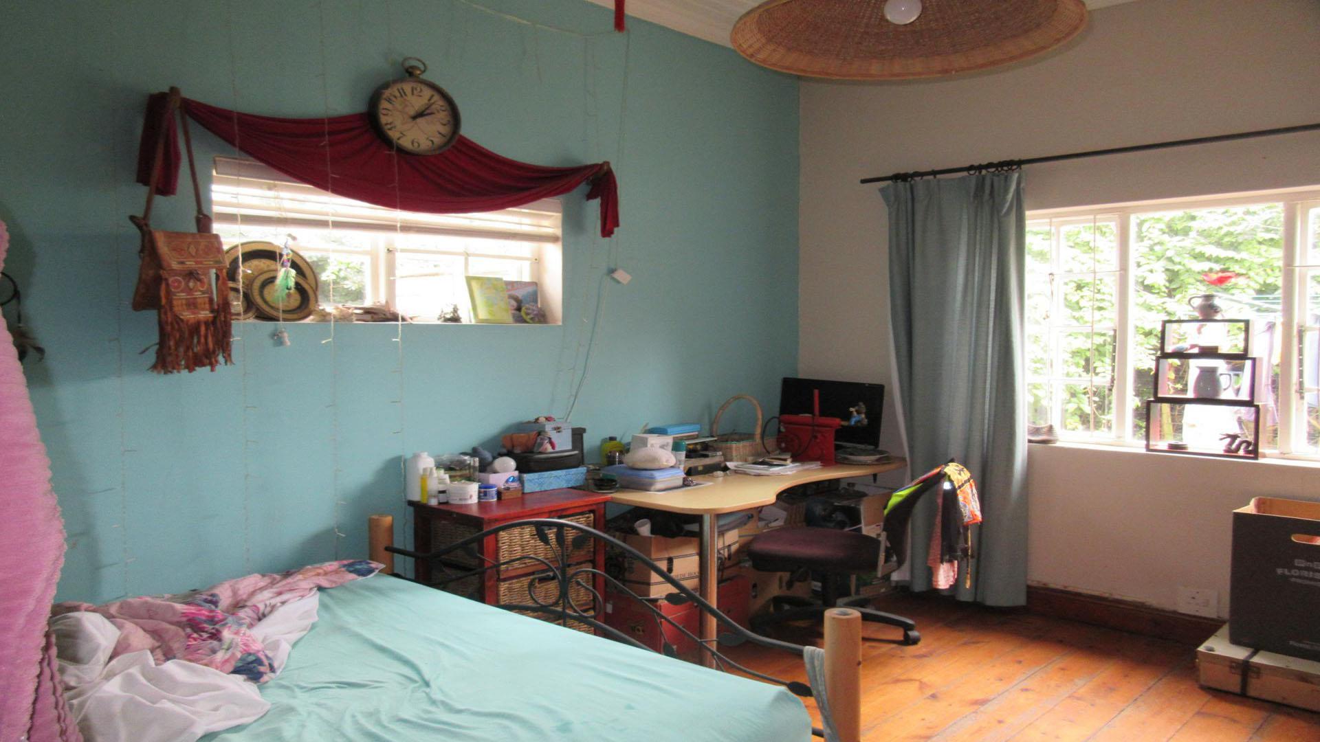 Bed Room 1 of property in Port Alfred