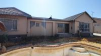 3 Bedroom 4 Bathroom Freehold Residence for Sale for sale in Verwoerdpark