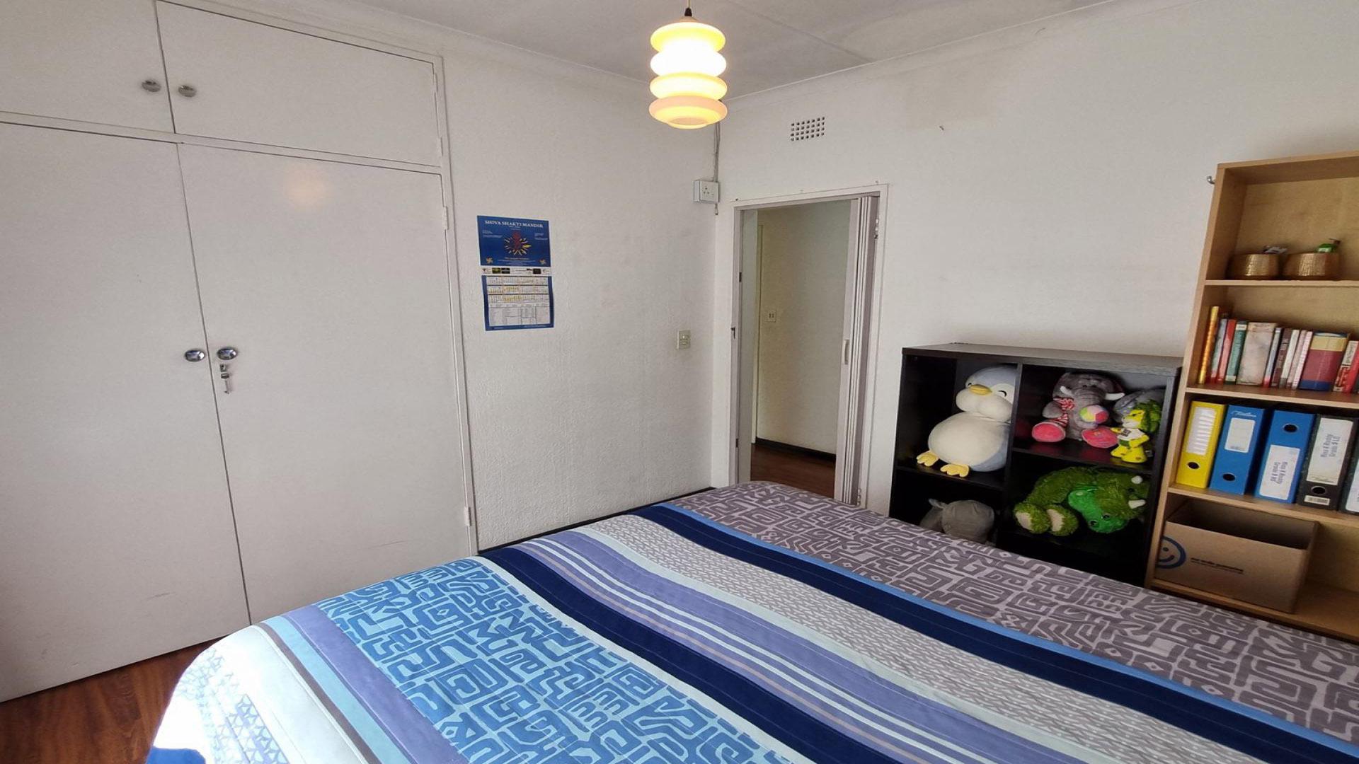 Bed Room 5+ of property in Brackenhurst