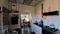 Kitchen - 20 square meters of property in Lilyvale AH