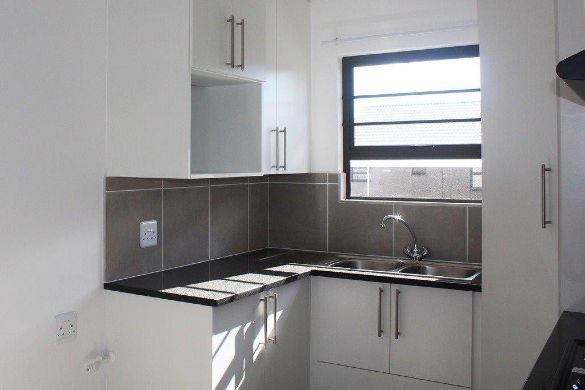 Kitchen of property in Gonubie