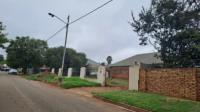 Front View of property in Rhodesfield