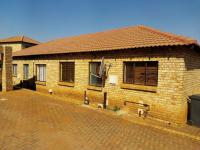 2 Bedroom 1 Bathroom Simplex for Sale for sale in Witpoortjie