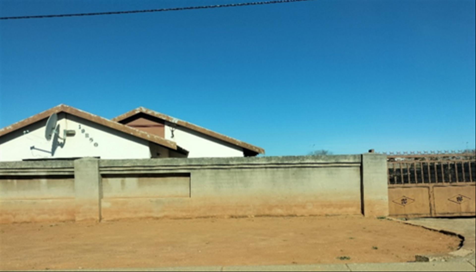 Front View of property in Kagiso