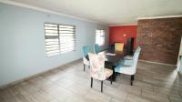 Dining Room of property in Sunward park
