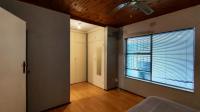 Main Bedroom - 17 square meters of property in Sunward park