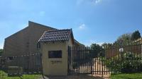 Front View of property in Illovo