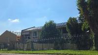 Front View of property in Illovo