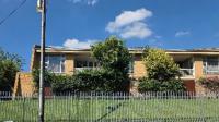 Front View of property in Illovo