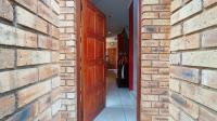 Front View of property in Mondeor