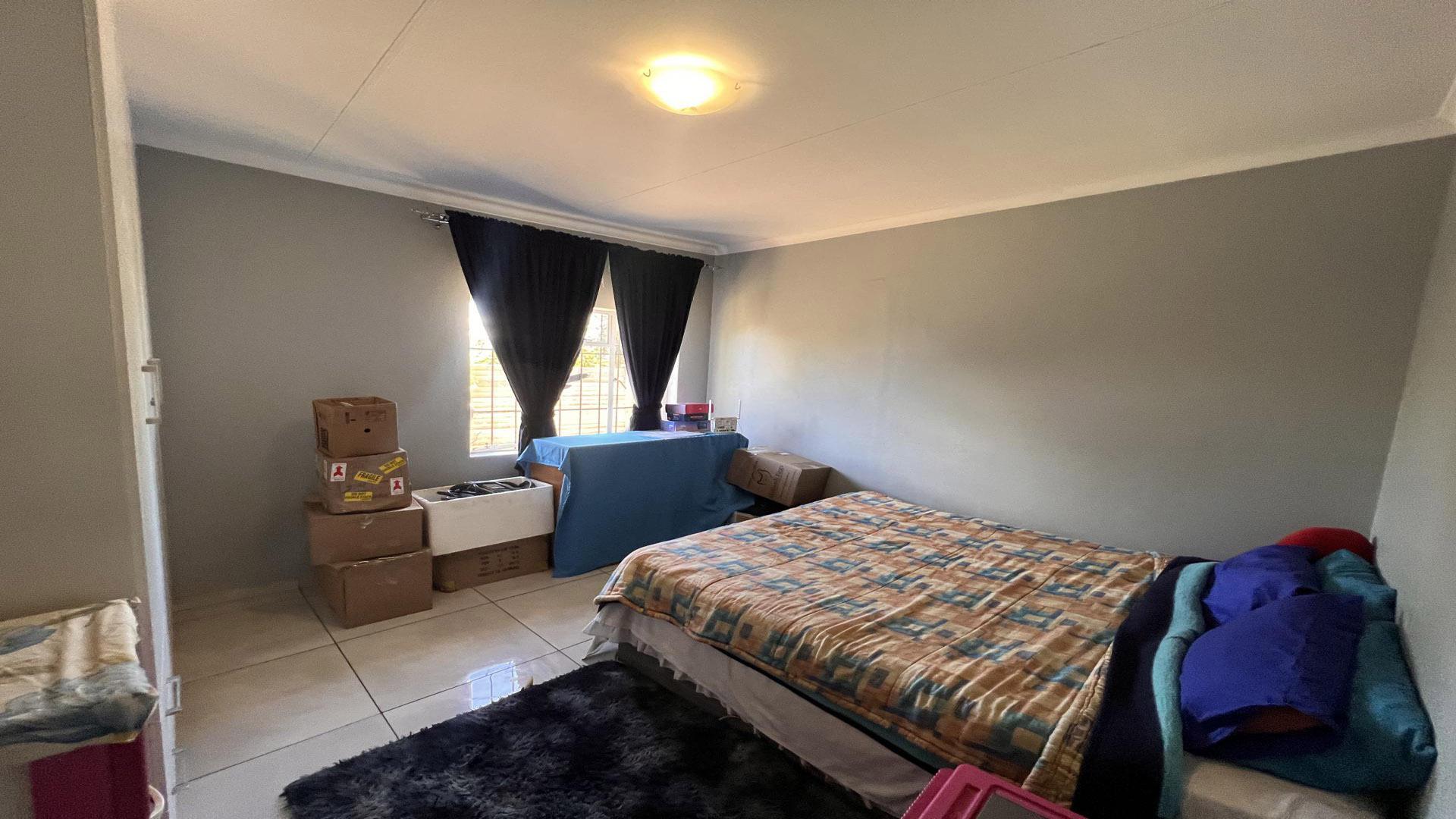 Bed Room 3 of property in Howick