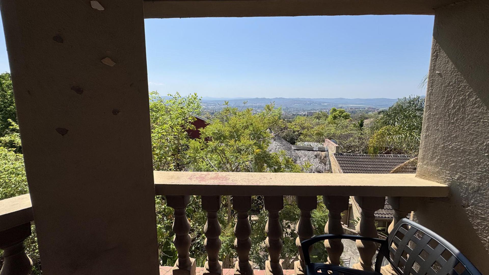 Balcony of property in Sonheuwel