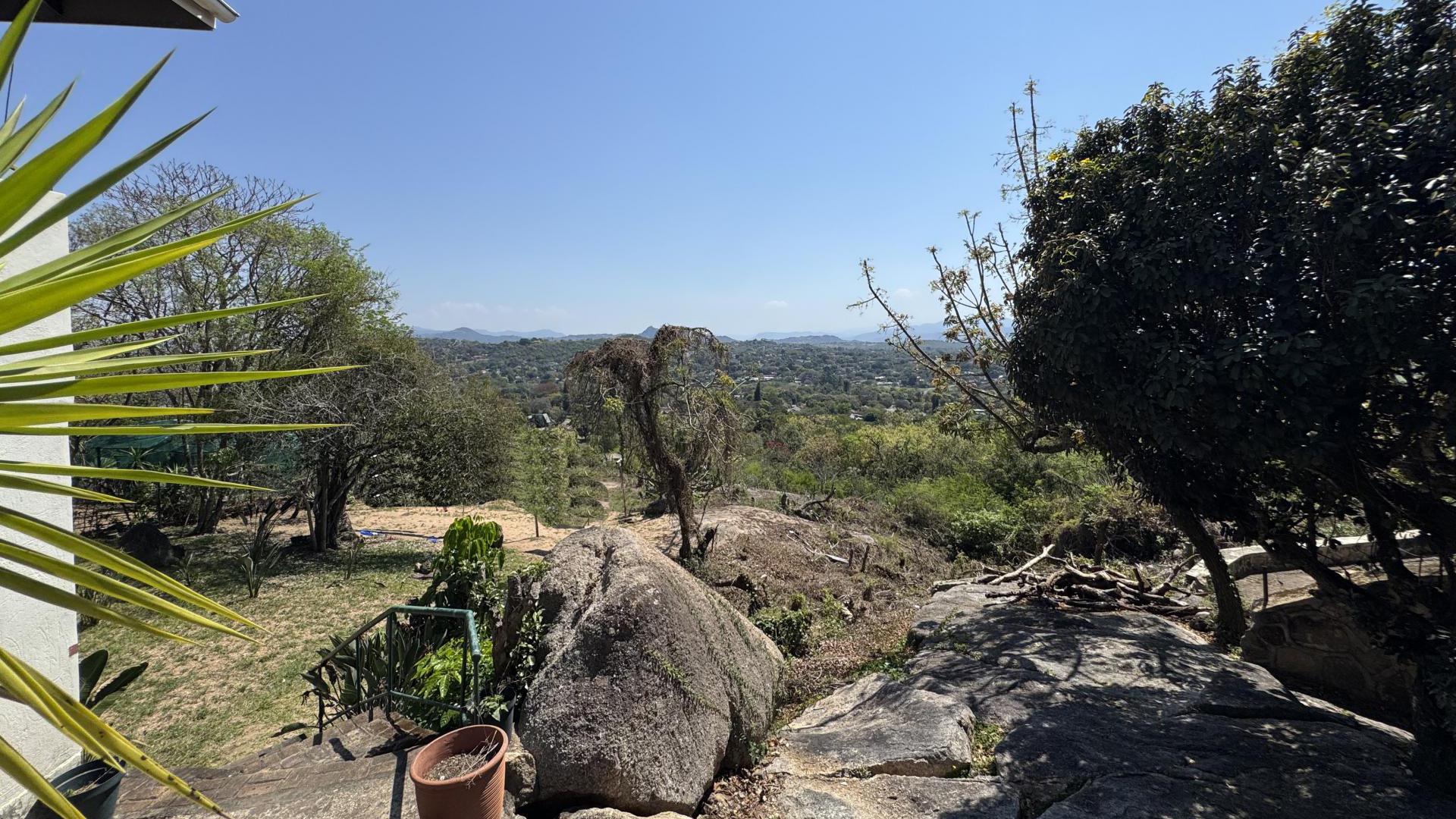 Backyard of property in Sonheuwel