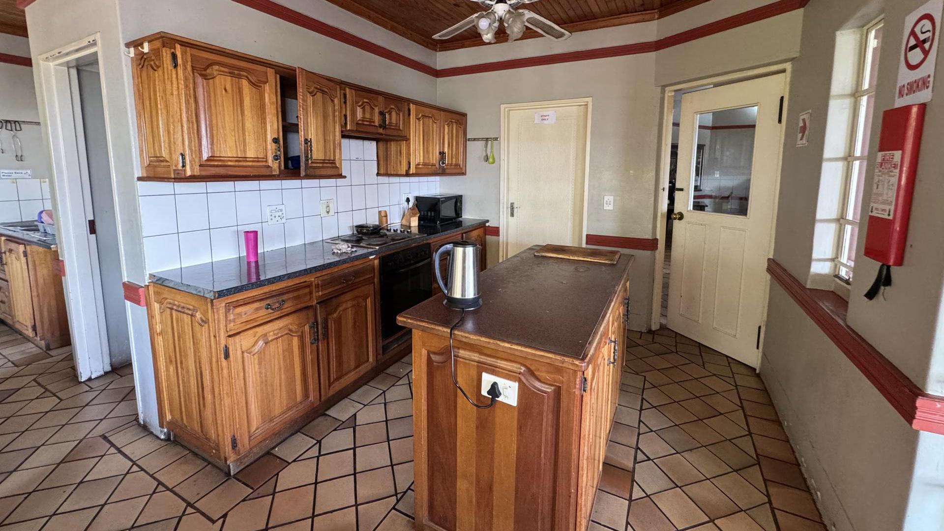 Kitchen of property in Sonheuwel