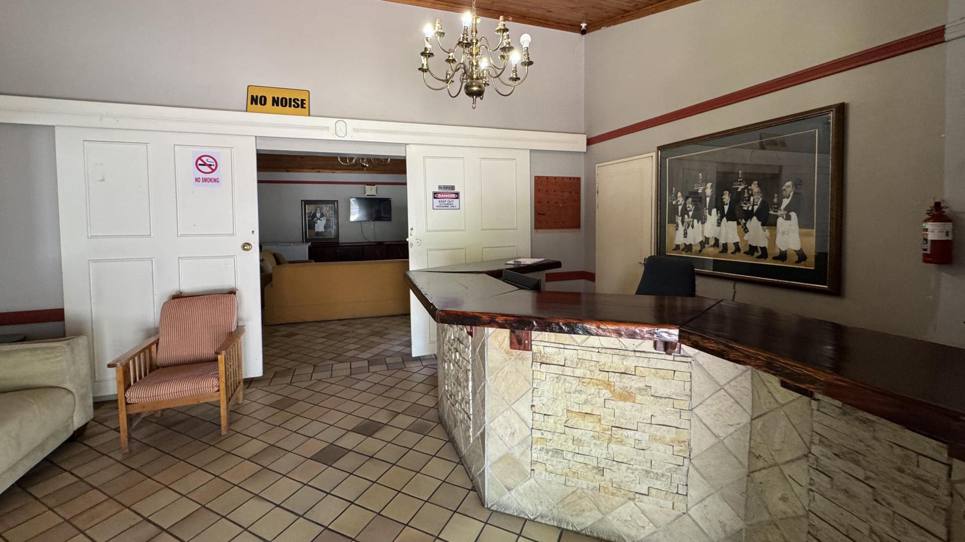 Foyer of property in Sonheuwel