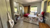 Bed Room 5+ of property in Sonheuwel