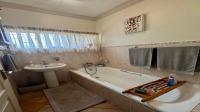 Bathroom 3+ of property in Hartbeespoort