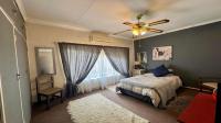 Bed Room 2 of property in Hartbeespoort