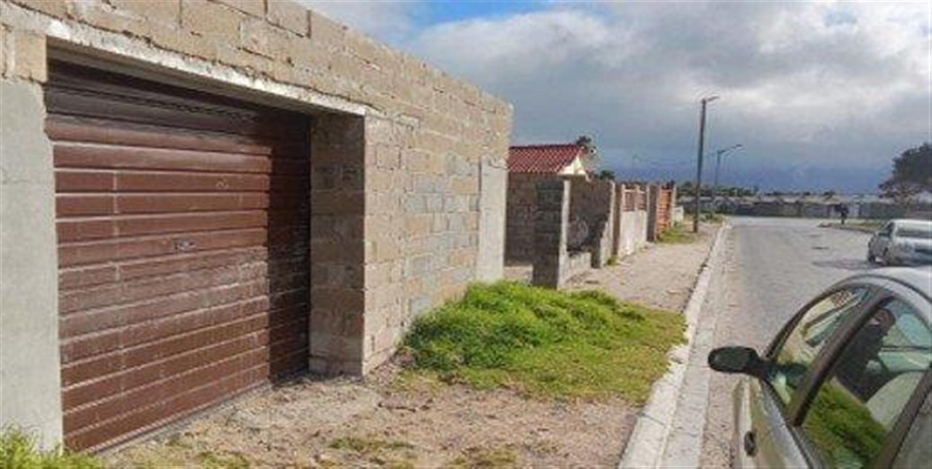 Front View of property in Guguletu