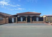 Front View of property in Vergenoeg
