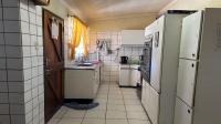 Kitchen of property in Upington