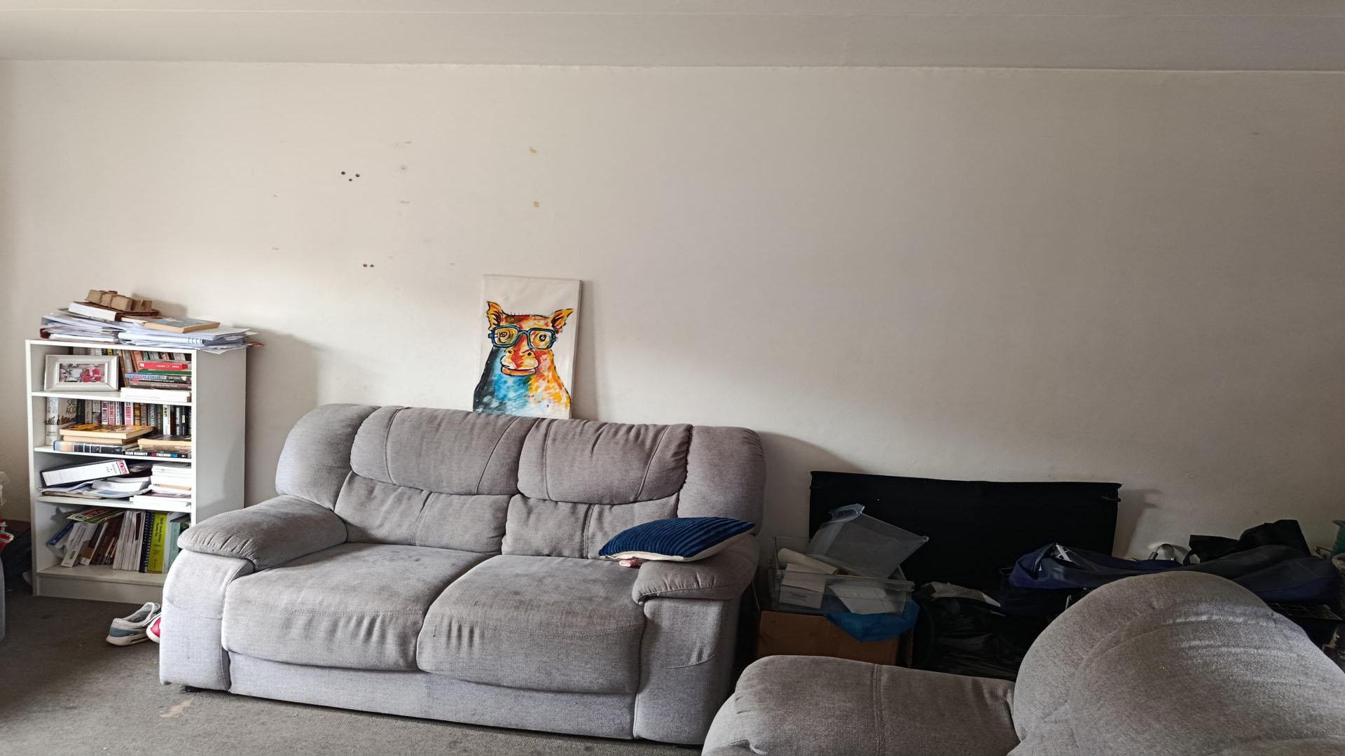 Lounges of property in Willows