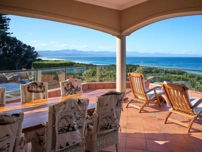 4 Bedroom House to Rent in Plettenberg Bay - Property to rent - MR643356