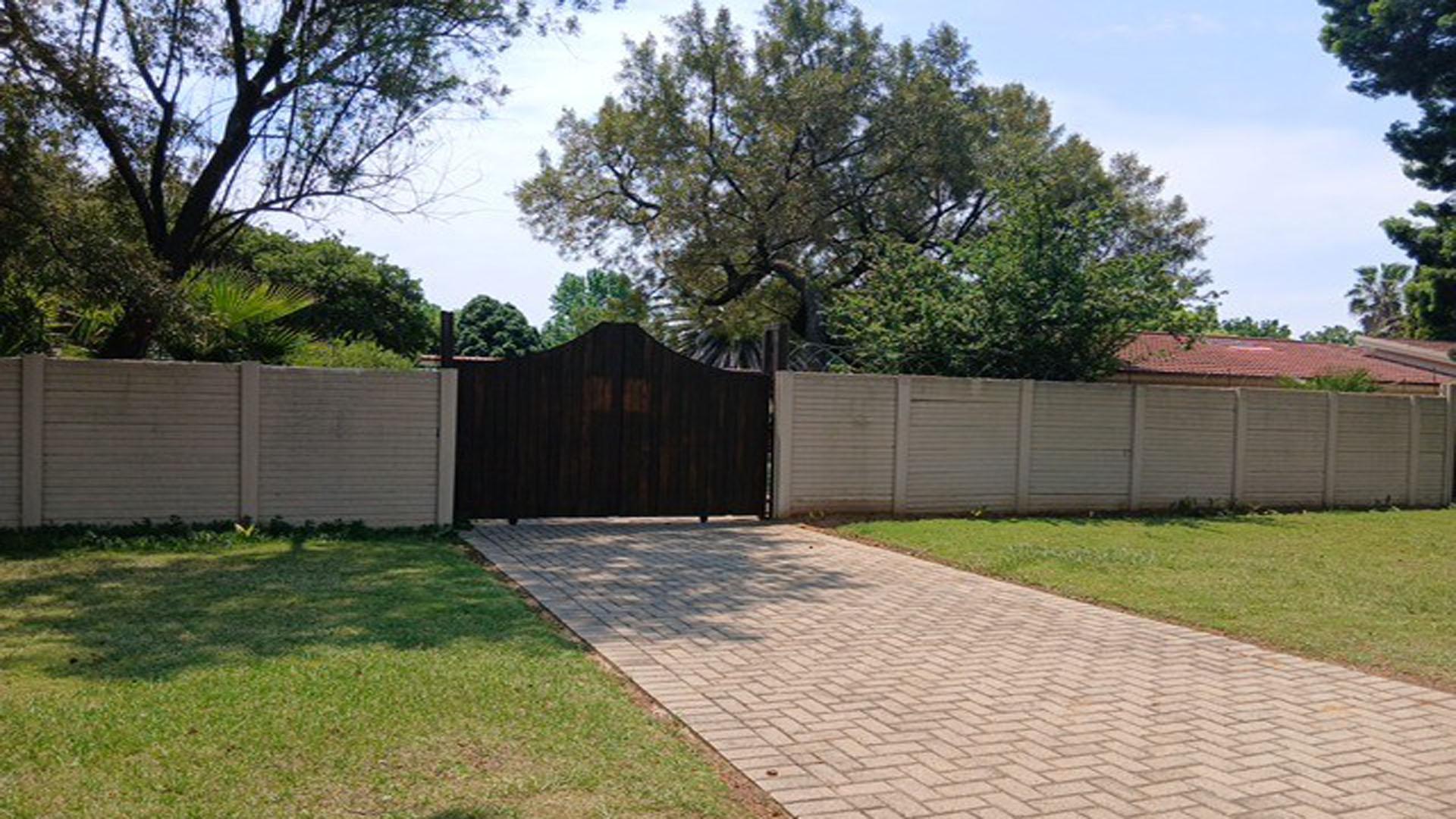 Front View of property in Bronkhorstspruit