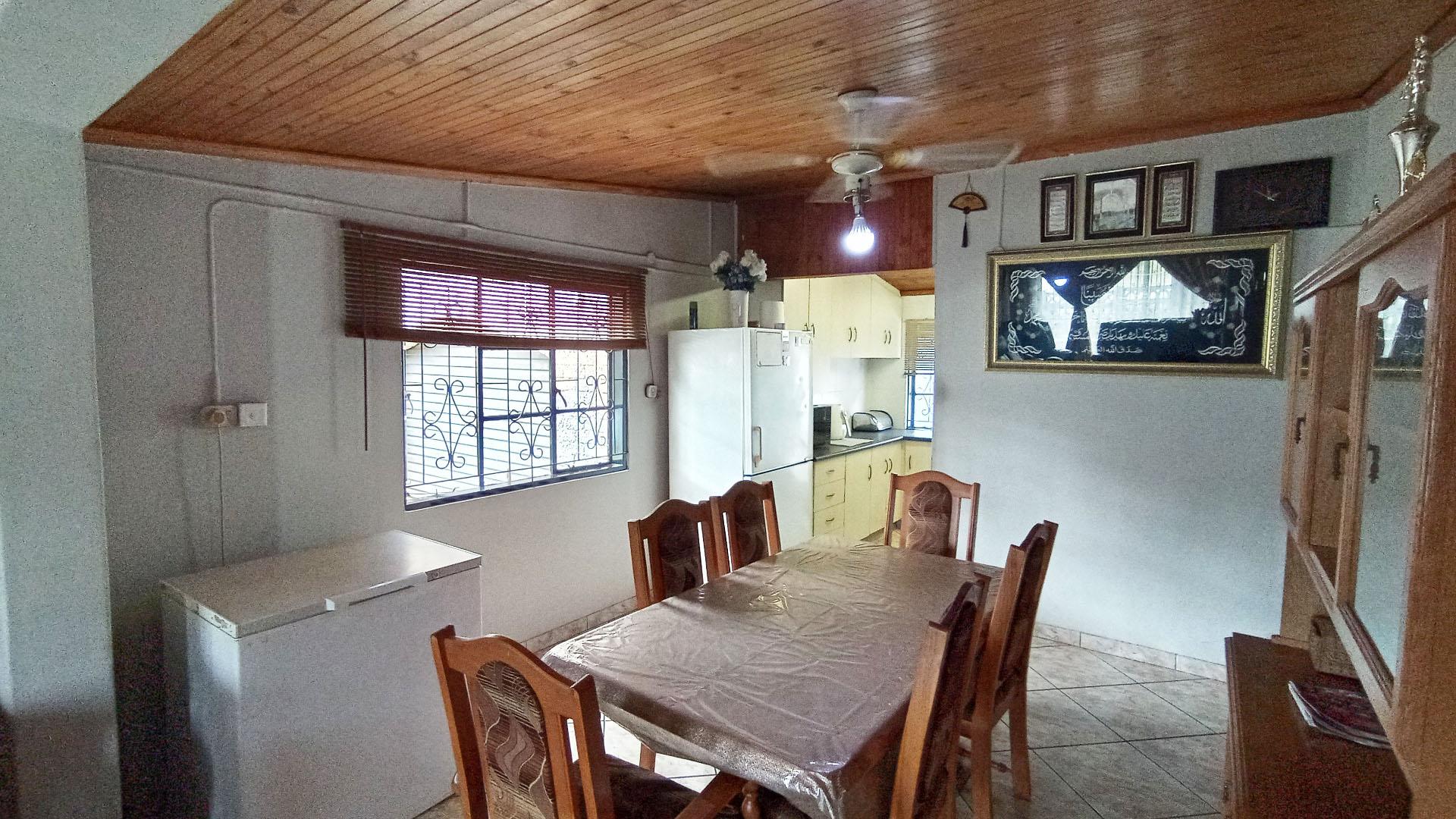 Dining Room - 17 square meters of property in Northdale (PMB)