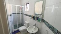 Main Bathroom - 5 square meters of property in Northdale (PMB)