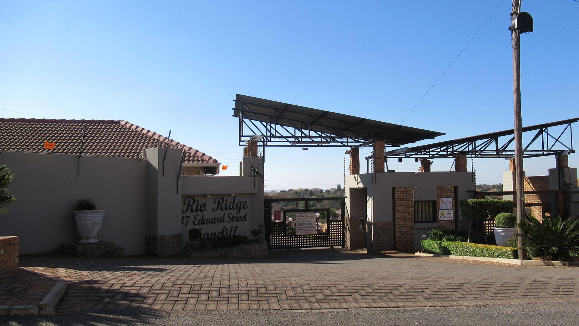 Front View of property in Chancliff Ridge