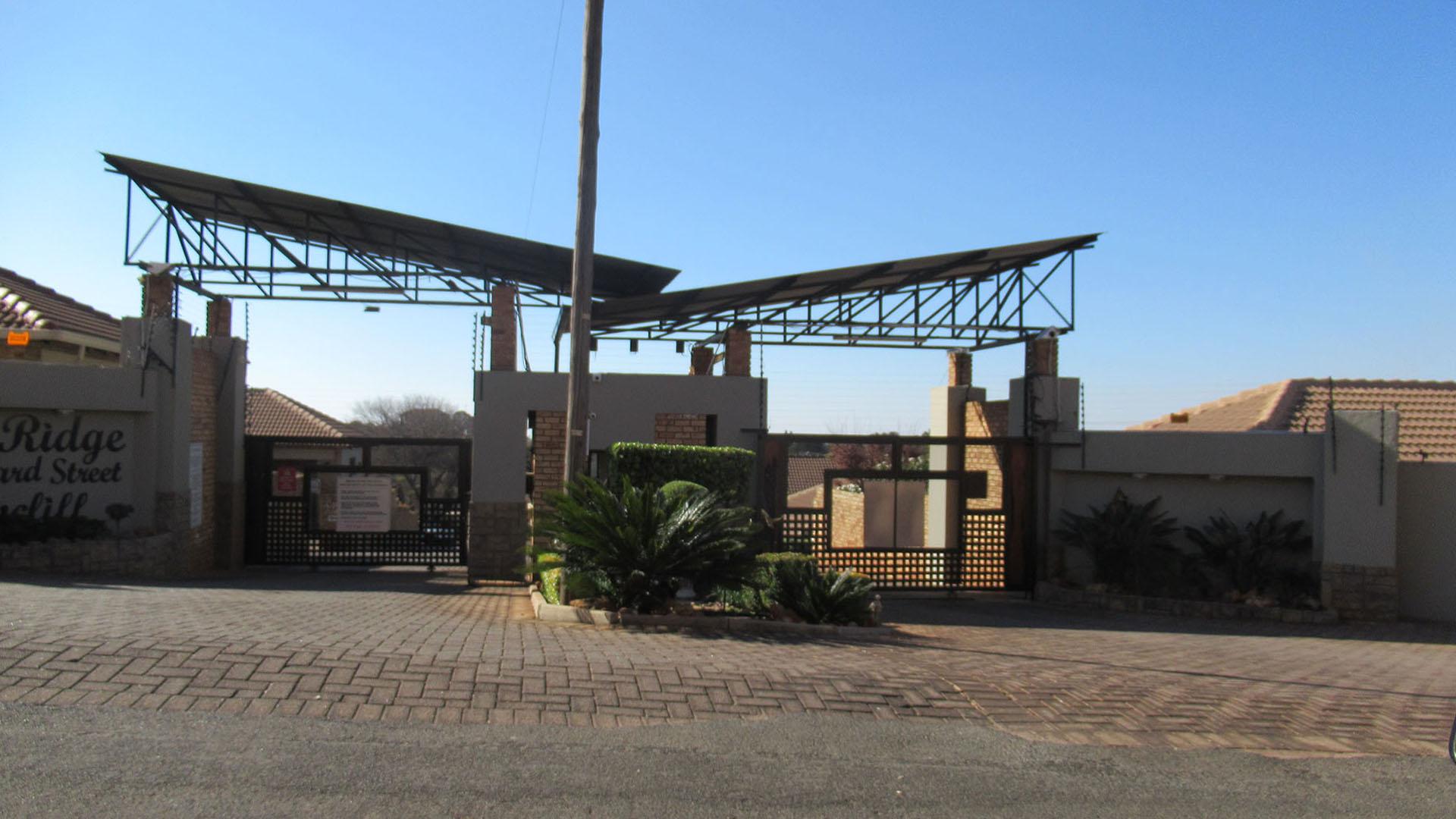 Front View of property in Chancliff Ridge