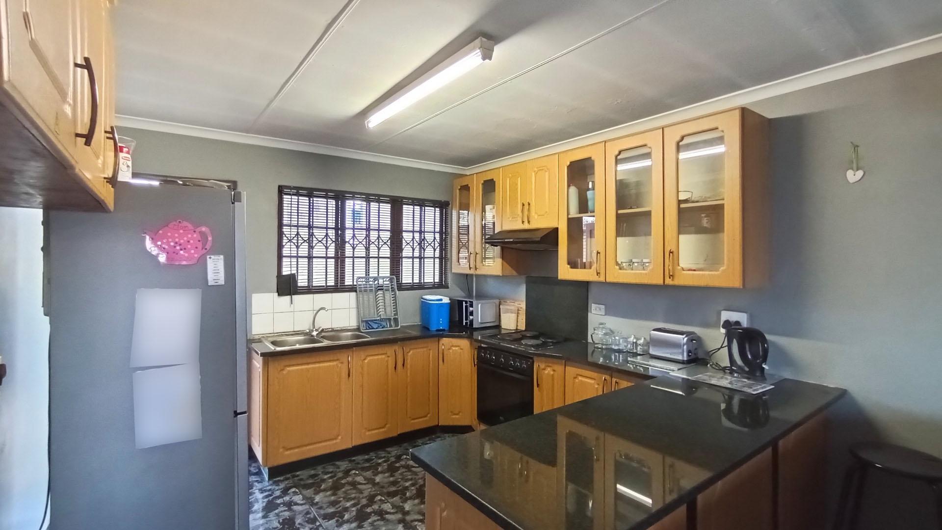 Kitchen - 15 square meters of property in Lincoln Meade